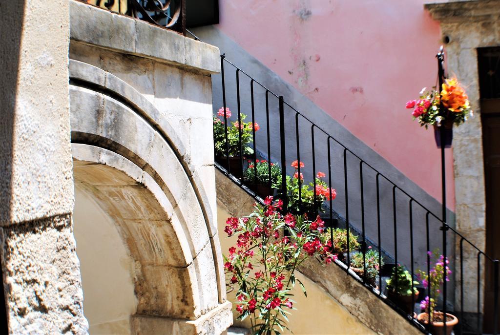Villa Modica Castle Exterior foto